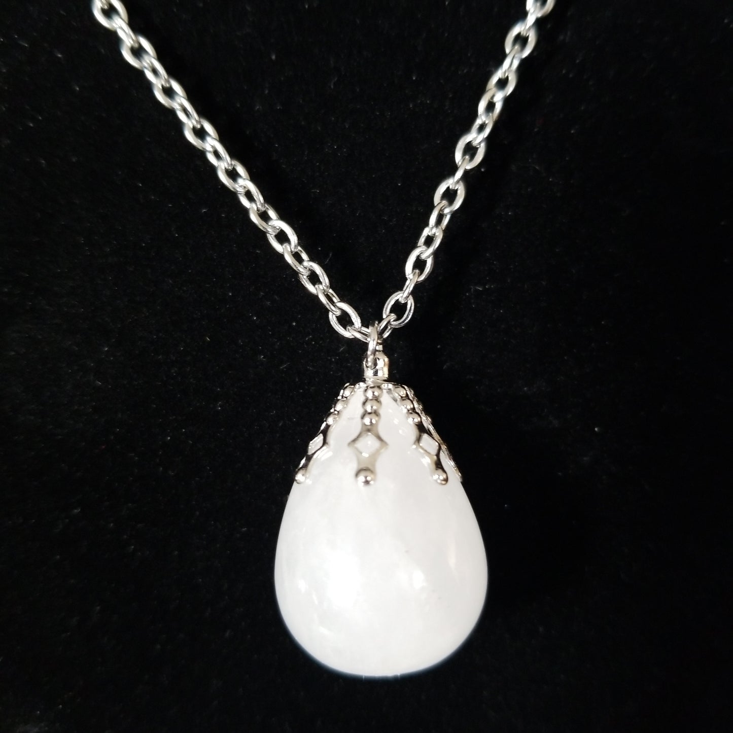 Milky quartz teardrop necklace