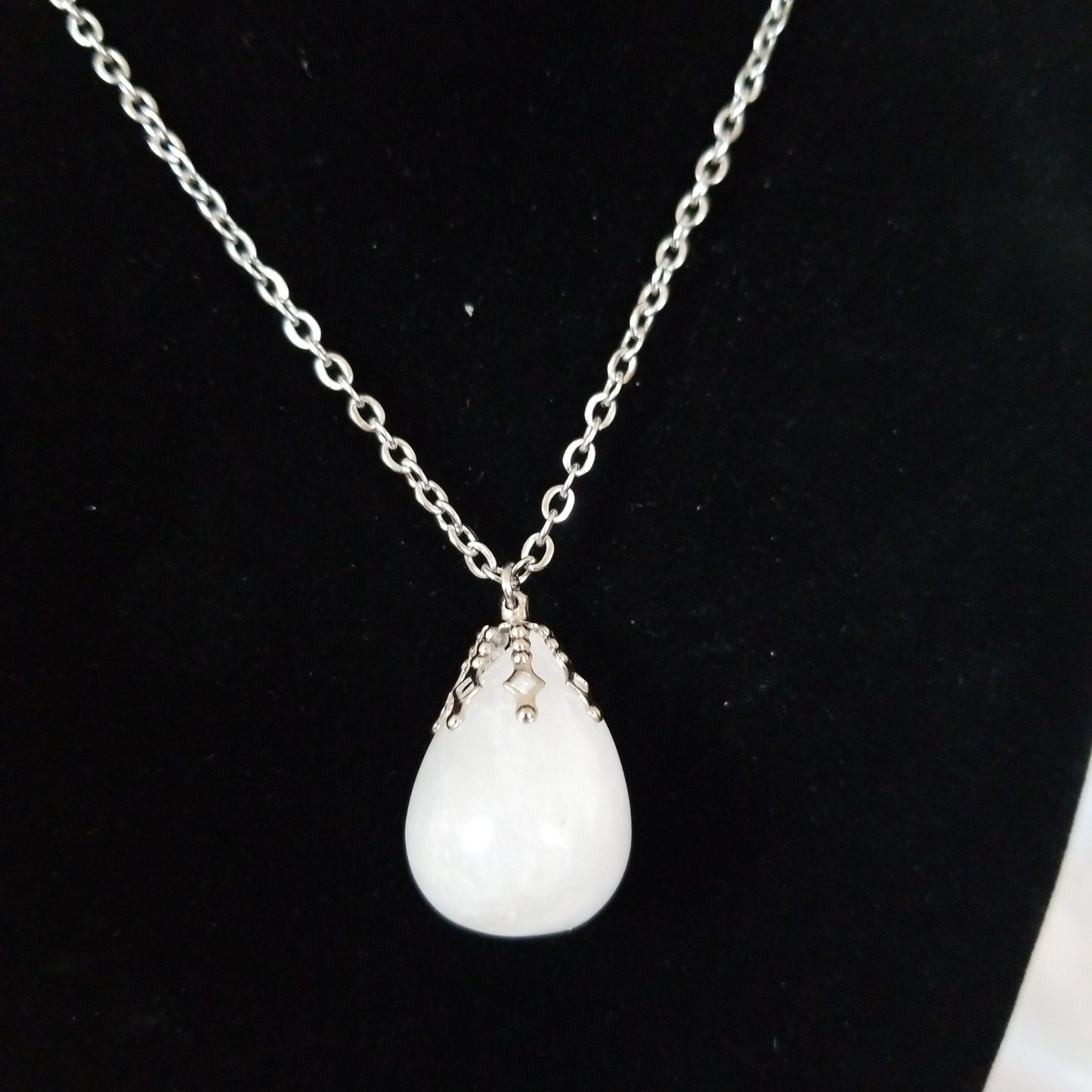 Milky quartz teardrop necklace